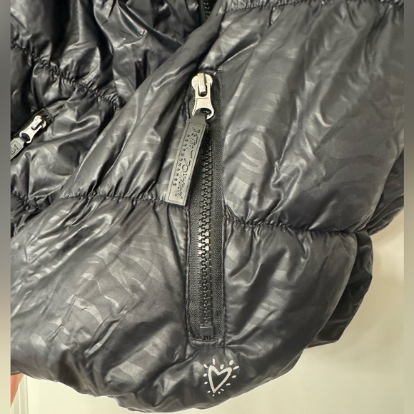 Betsy Johnson Vest - Picture 4 of 4